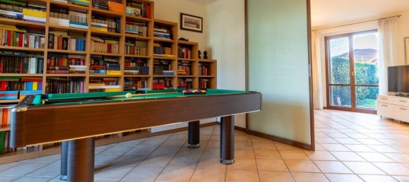 Villa de 6 divisões em Ivrea, Italy N.º 27679 22