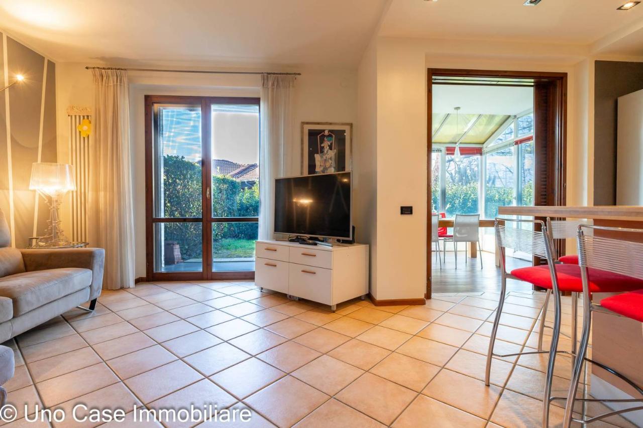 Villa de 6 divisões em Ivrea, Italy N.º 27679