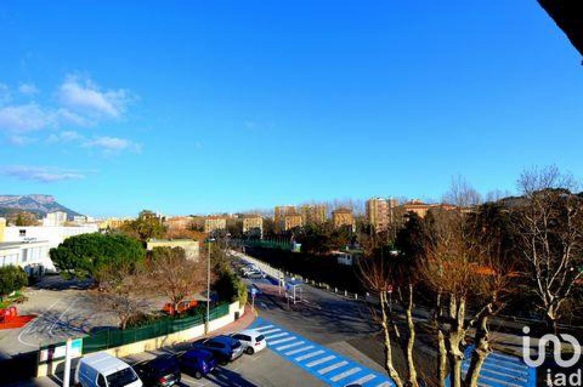 شقة 2 غرف نوم  في Toulon, France رقم 8052