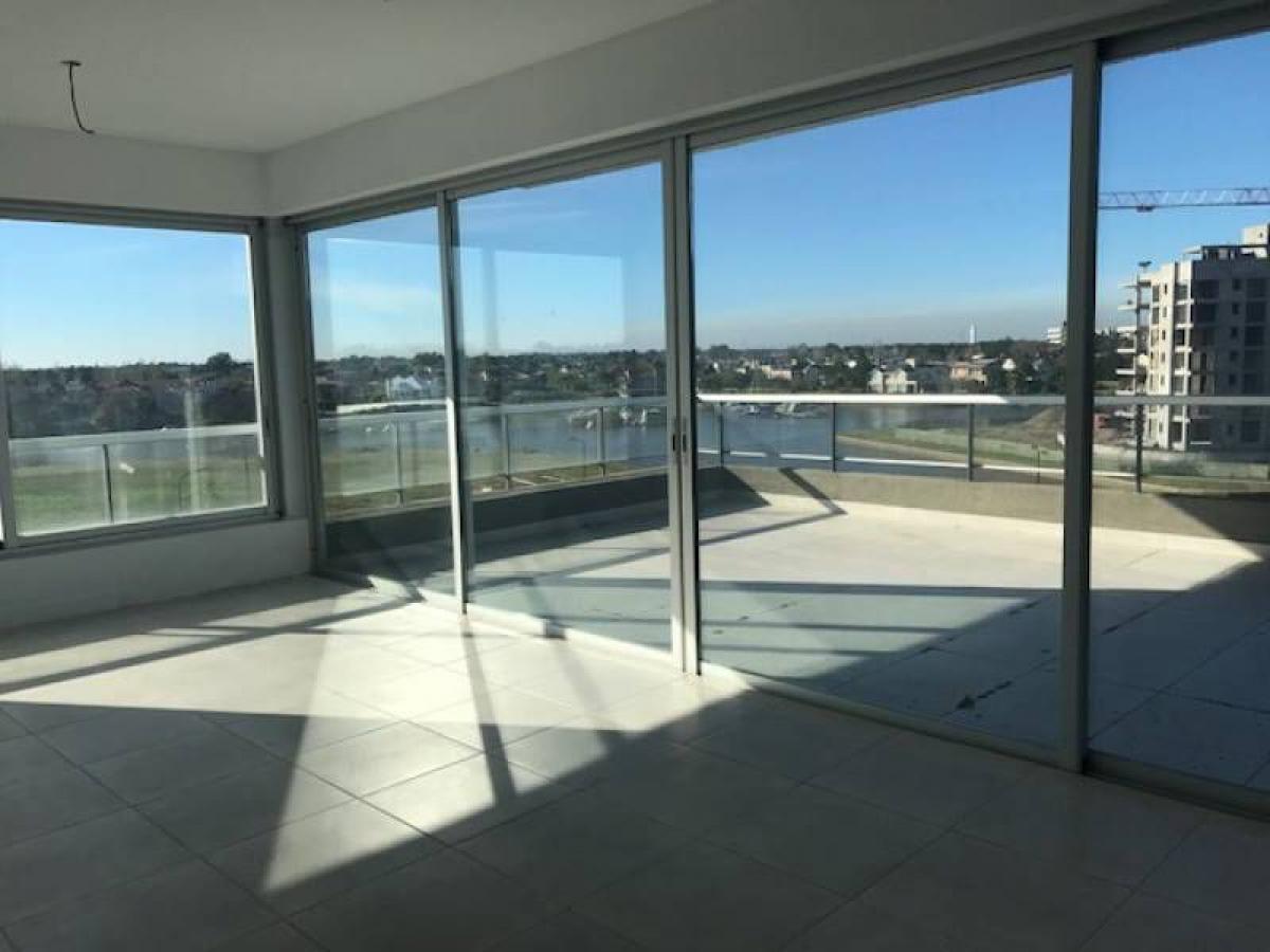 Квартира с 2 спальнями в Тигре, Аргентина № 57274