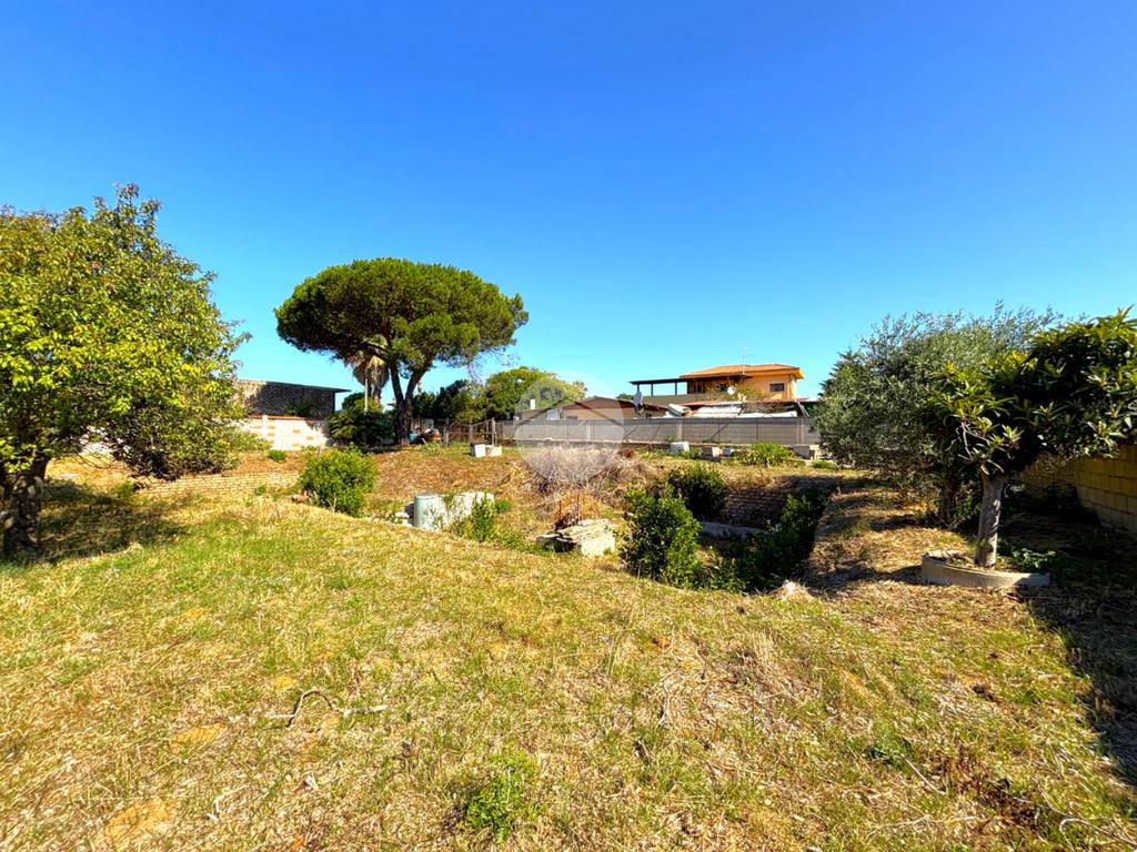 Grundstück in Anzio, Italy 1035m², Nr. 263327