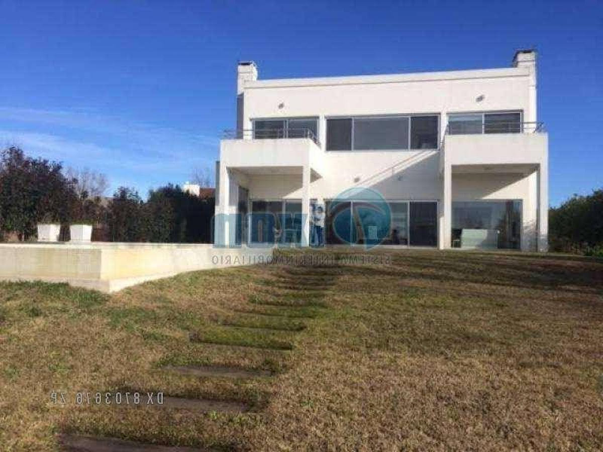 4 Schlafzimmer Haus in Tigre, Argentina, Nr. 89809