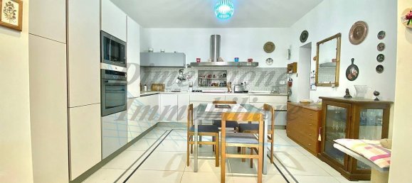 3 Schlafzimmer Villa in Cecina, Italy, Nr. 287158 17