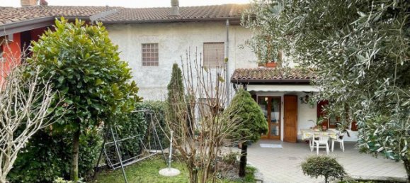 3 bedrooms Townhouse in Gazzaniga, Italy No. 122545 2