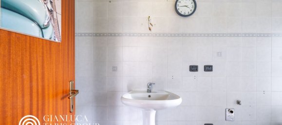 8-Zimmer Wohnung in Chieri, Italy, Nr. 298414 22