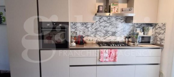 6 rooms House in Gavorrano, Italy No. 81075 7