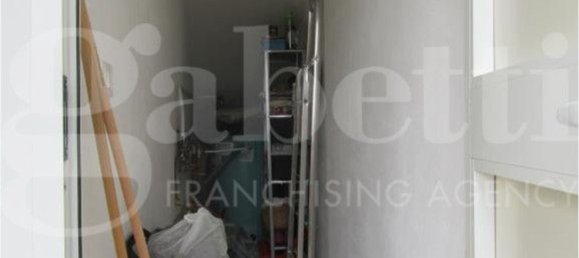 6 rooms House in Gavorrano, Italy No. 81075 14