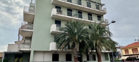 4-Zimmer Penthouse in Loano, Italy, Nr. 66837 8