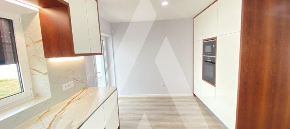 4 bedrooms House in Aradas, Portugal No. 98575 12