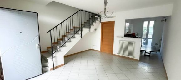 2 bedrooms House in Sant'Agata sul Santerno, Italy No. 11149 3