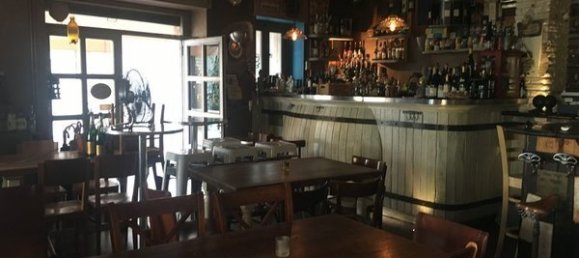 Коммерческая недвижимость с 4 комнатами в Брешиа, Италия № 86077 18