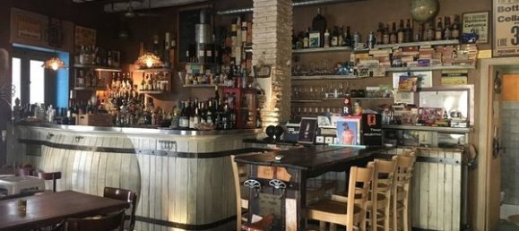 Коммерческая недвижимость с 4 комнатами в Брешиа, Италия № 86077 5