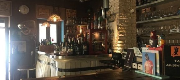 Коммерческая недвижимость с 4 комнатами в Брешиа, Италия № 86077 17