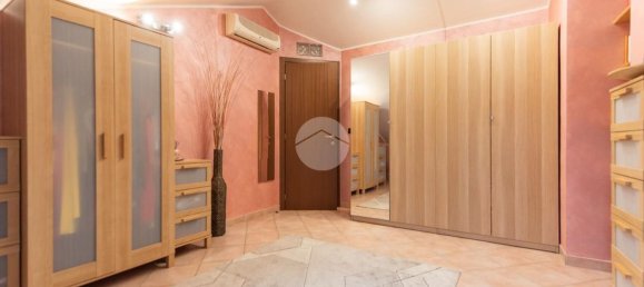 8 rooms House in Volvera, Italy No. 27465 24