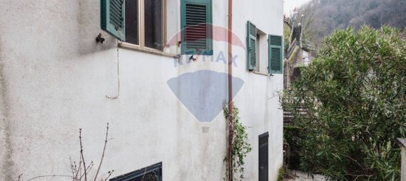 3 bedrooms House in Davagna, Italy No. 35848 18