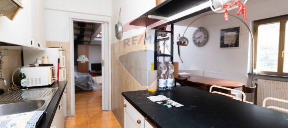 3 bedrooms House in Davagna, Italy No. 35848 35