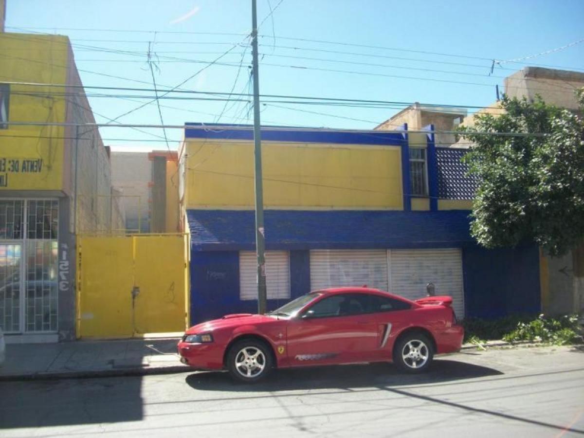  Building in Playa Vicente, Mexico No. 202532