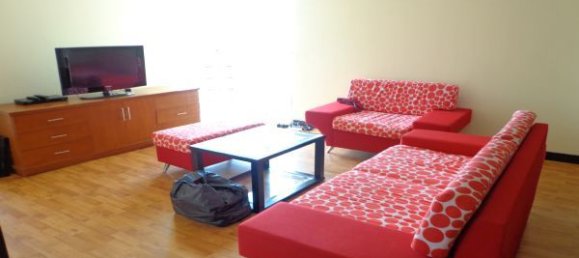 Apartamento de 3 dormitorios en Tay Ho, Vietnam No. 7021 2