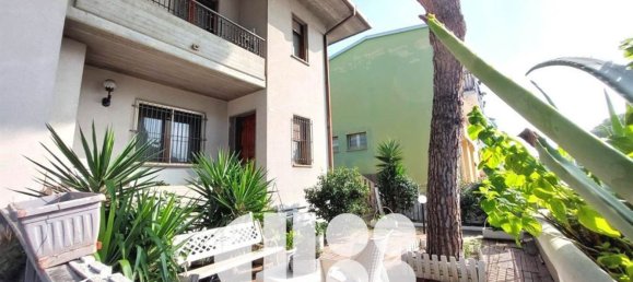 4 rooms House in Cesenatico, Italy No. 157200 5