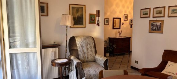 3غرفة شقة في Cremona, Italy رقم 19370 5