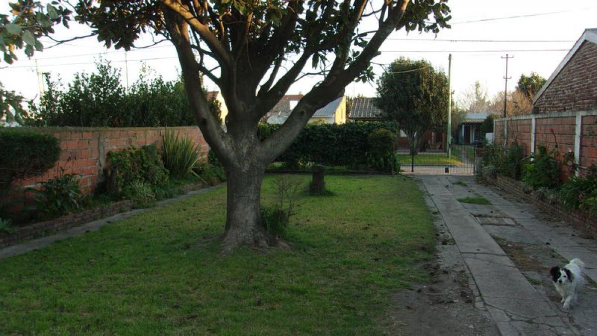 2 bedrooms House in Mar del Plata, Argentina No. 91522