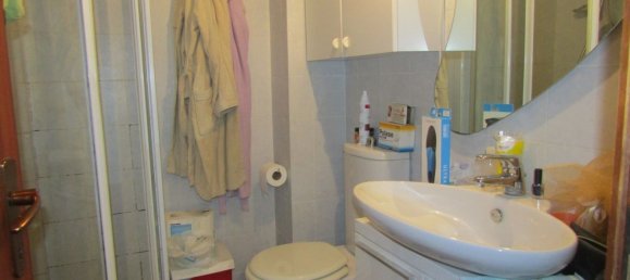 5 rooms Apartment in Carrara, Italy No. 195691 14