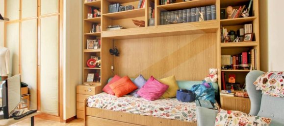 5 rooms Apartment in Rome, Italy No. 30466 13