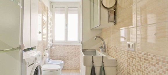 5 rooms Apartment in Rome, Italy No. 30466 20