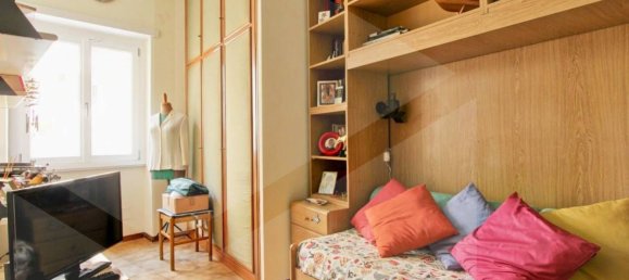 5 rooms Apartment in Rome, Italy No. 30466 14