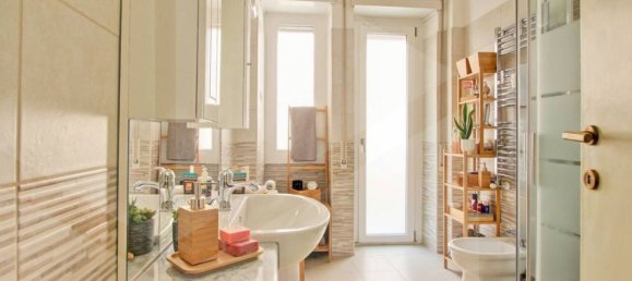 5 rooms Apartment in Rome, Italy No. 30466 21