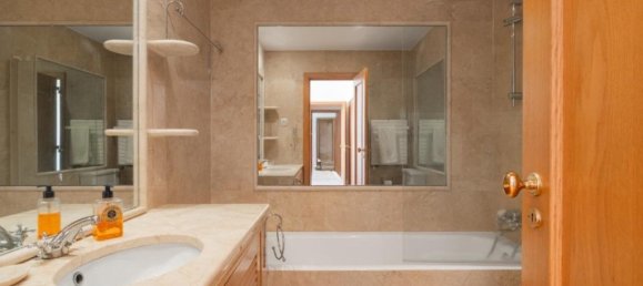 Дуплекс с 3 спальнями в Кашкайш, Португалия № 142852 20