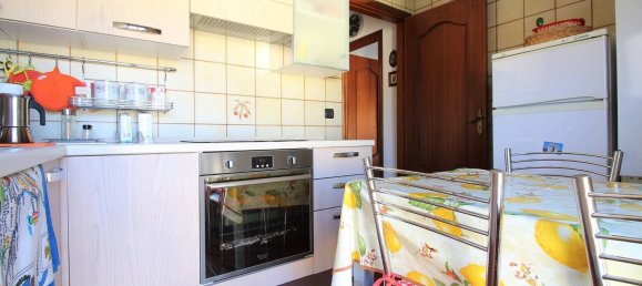 4 Schlafzimmer Wohnung in Montepaone, Italy, Nr. 315534 6