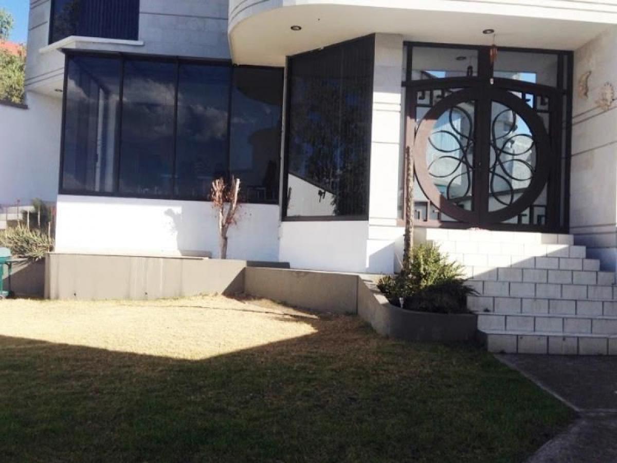 4 bedrooms House in Naucalpan de Juarez, Mexico No. 210503