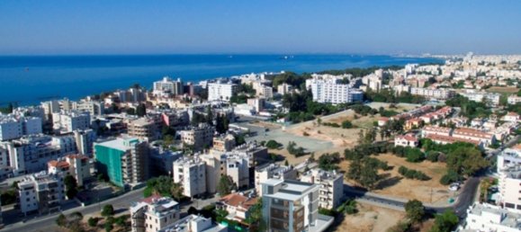 Studio in Limassol, Cyprus No. 1627 3