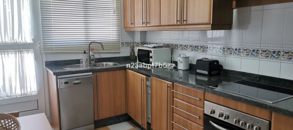Apartamento de 3 dormitorios en Marbella, Spain No. 66283 5