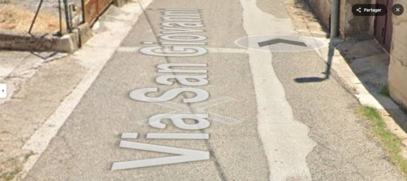 608m² Commercial property in Castel Baronia, Italy No. 279405 4