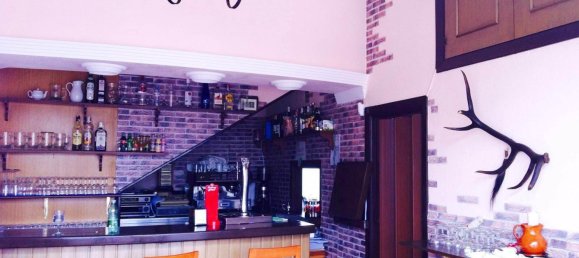 175m² Commercial property in Estepona, Spain No. 1366 12