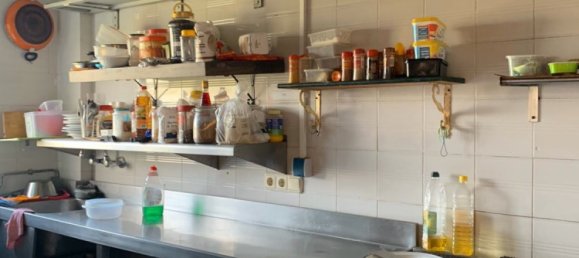 175m² Commercial property in Estepona, Spain No. 1366 9