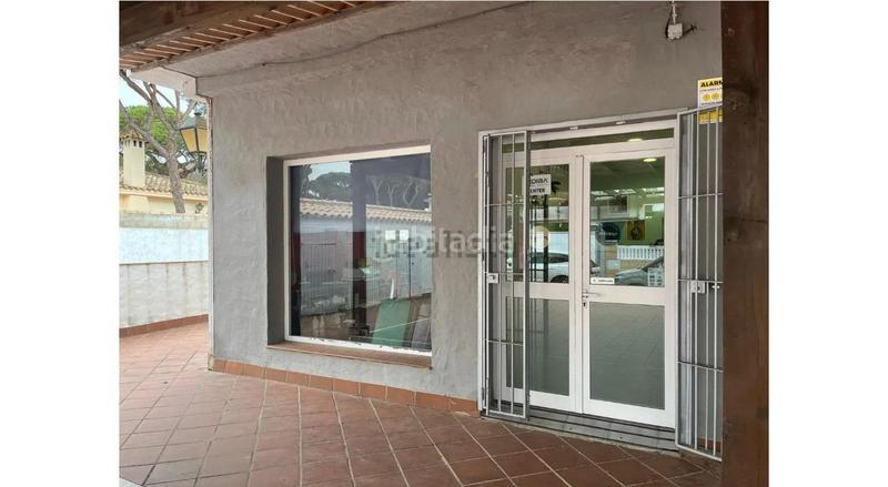 39m² Commercial property in La Barrosa, Spain No. 214976