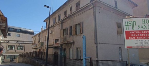 3 rooms Apartment in Lagonegro, Italy No. 31882 4