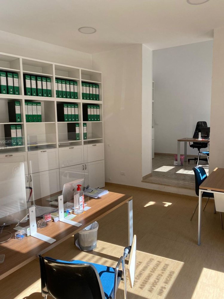 50m² Commercial property in Rome, Italy No. 322438