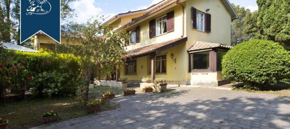 10 bedrooms Villa in Rome, Italy No. 129265 3