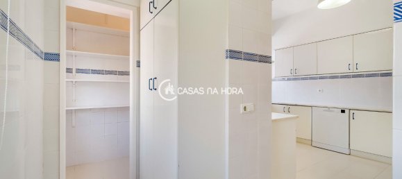 17 bedrooms Villa in Cascais, Portugal No. 38392 10