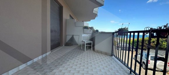 5-Zimmer Doppelhaus in Pescara, Italy, Nr. 34457 2