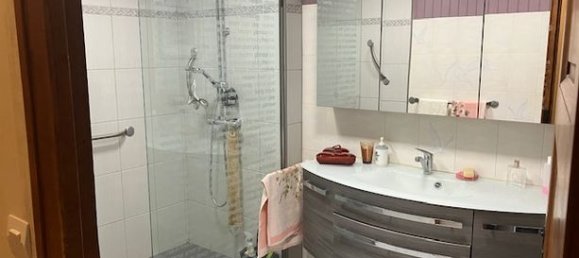 4 Schlafzimmer Haus in Mesnil-sur-l'Estree, France, Nr. 356131 11