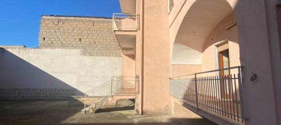 10 rooms House in Macerata Campania, Italy No. 106656 7