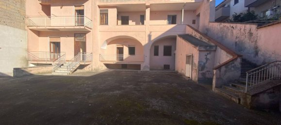 10 rooms House in Macerata Campania, Italy No. 106656 3