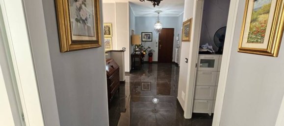 4-salle Appartement à Biella, Italy No. 214512 4