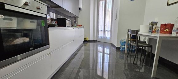 4-salle Appartement à Biella, Italy No. 214512 10