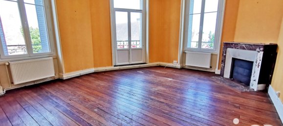 Дом с 4 спальнями в Сен-Жену, Франция № 266902 9